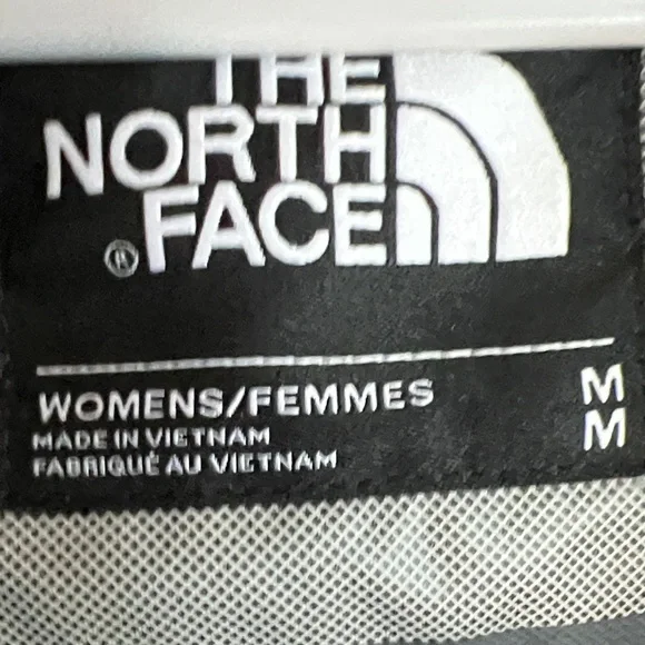 The North Face Women's Burgundy Patterned Raincoat - Picture 2 of 9